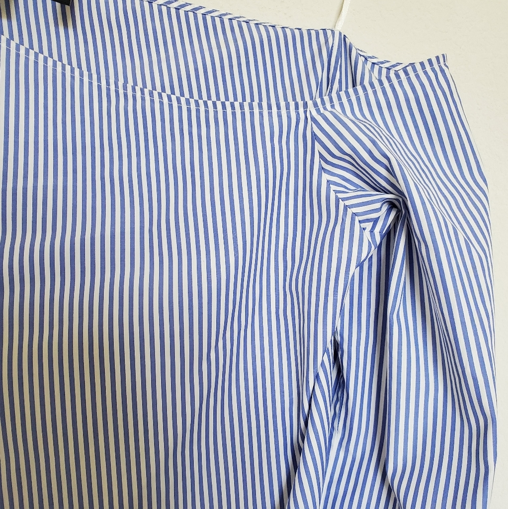 NWOT Theory Dalton Stripe Ulrika Top in Size Small - Picture 12 of 15